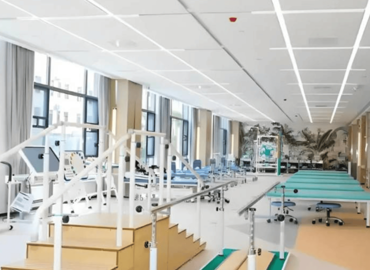 上海爱以德协通星华护理院：医养优享版2026房型价格+书法绘画室配置!(图2)