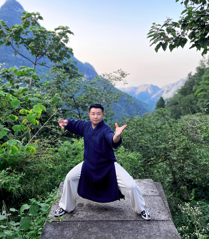 以“兴趣”为引简橙太极开启银龄健康生活新方式(图3) 以“兴趣”为引简橙太极开启银龄健康生活新方式(图3)